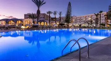 Louis Phaethon Beach Hotel