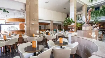 Louis Phaethon Beach Hotel
