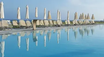 Louis Phaethon Beach