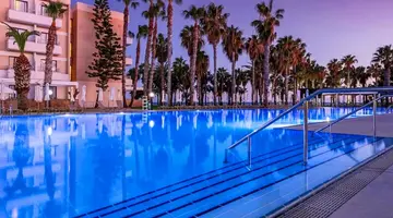 Louis Phaethon Beach