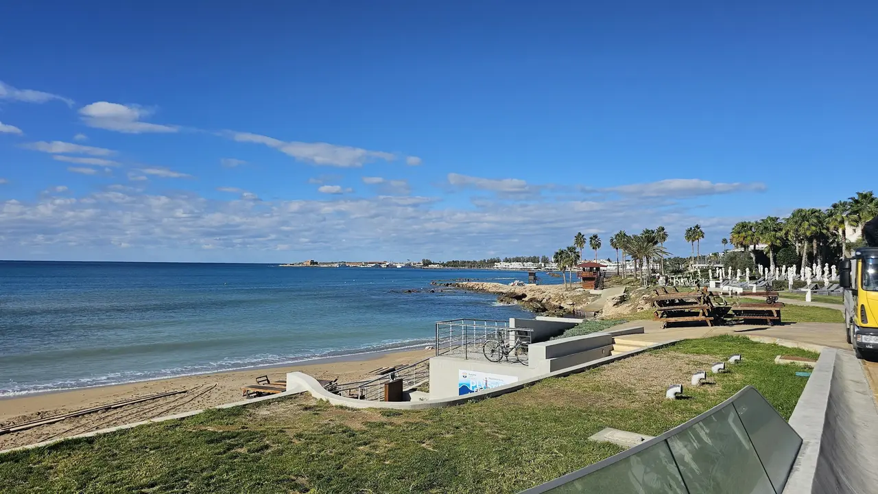 LOUIS PHAETHON BEACH