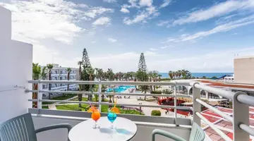 Louis Phaethon Hotel