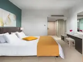 Louis Phaethon Hotel