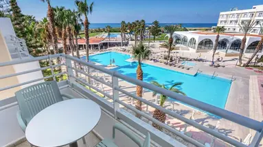 Louis Phaethon Hotel