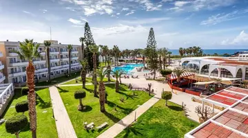 Louis Phaethon Hotel