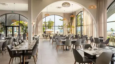 Louis Phaethon Hotel