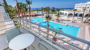 Louis Phaethon Hotel