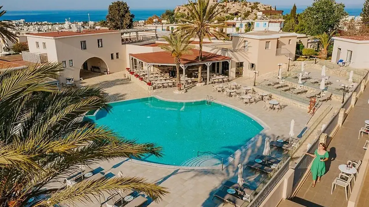 Louis St. Elias Resort & Waterpark
