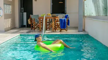 Louis St. Elias Resort & Waterpark
