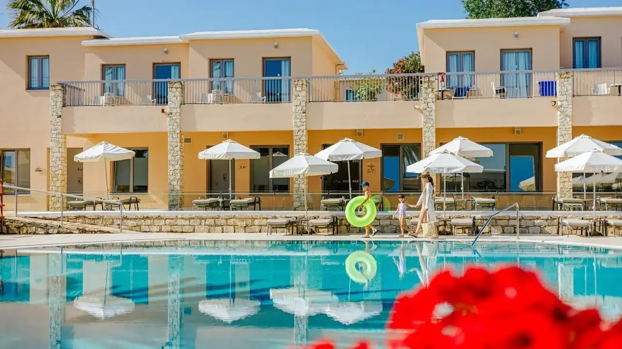Louis St. Elias Resort