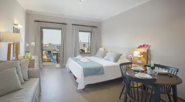Louis St. Elias Resort