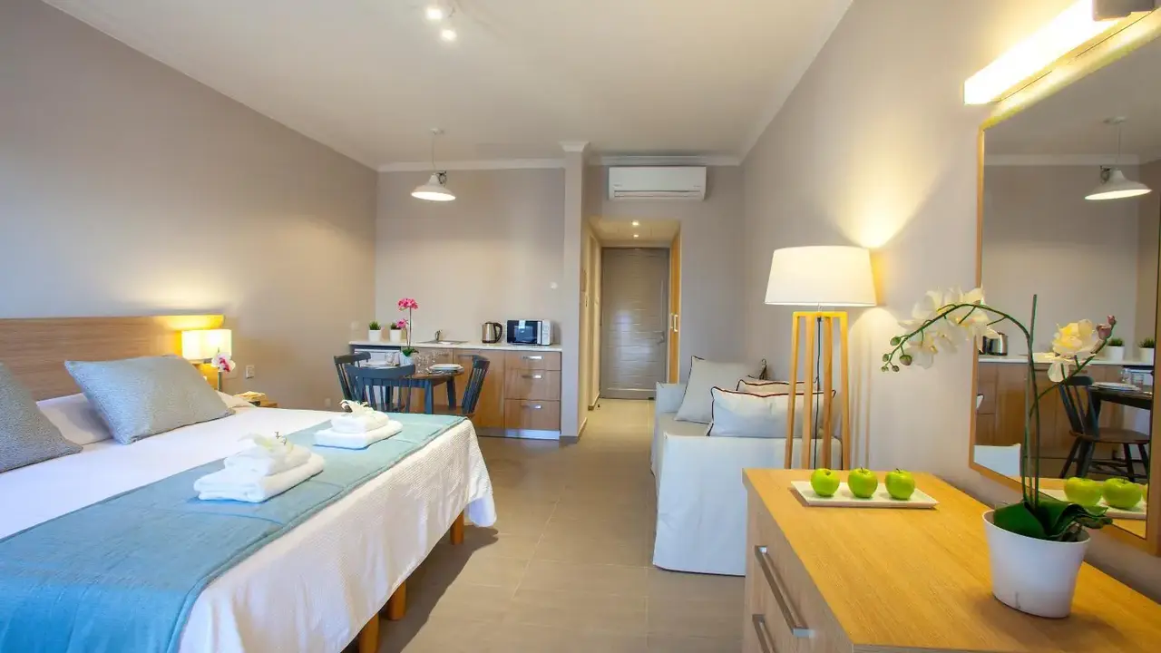 LOUIS ST. ELIAS RESORT