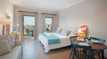 Louis St Elias Resort