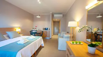 Louis St Elias Resort