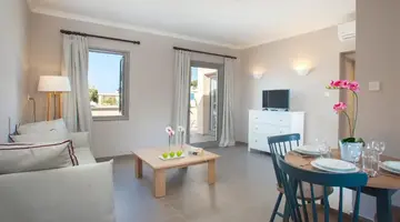 LOUIS ST ELIAS RESORT