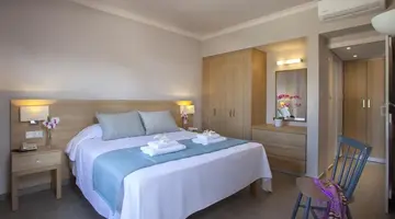 Louis St. Elias Resort