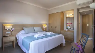 Louis St. Elias Resort