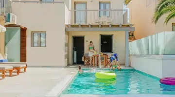 Louis St. Elias Resort