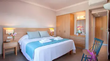 Louis St Elias Resort