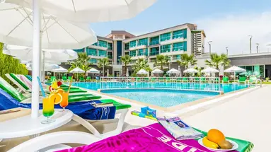 Lowe Hotel