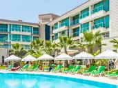 Lowe Hotel