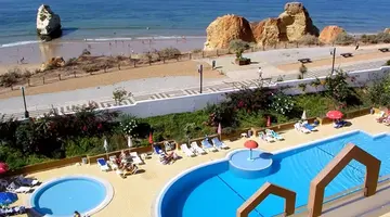 Luar Hotel