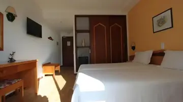 Luar Hotel
