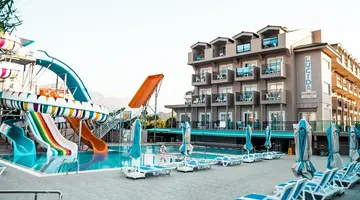 Lucida Beach Hotel