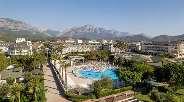 Lucida Beach Hotel