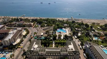 Lucida Beach Hotel
