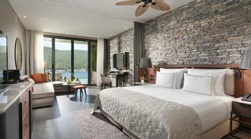 Lujo Art & Joy Hotel