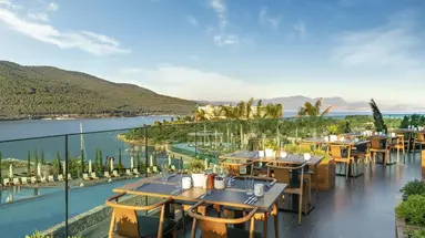 Lujo Art & Joy Hotel