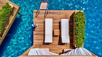 Lujo Hotel