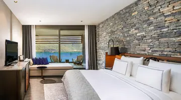 Lujo Hotel