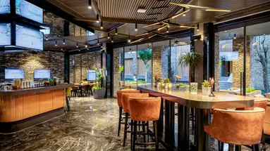 Lujo Hotel