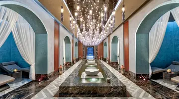 Lujo Hotel