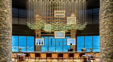 Lujo Hotel