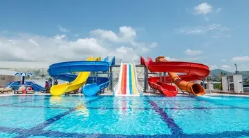 Lumos Deluxe Resort & Spa