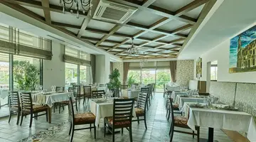LUNA BLANCA RESORT & SPA