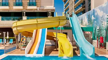 LUNA BLANCA RESORT & SPA