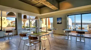LUNA HOLIDAY COMPLEX