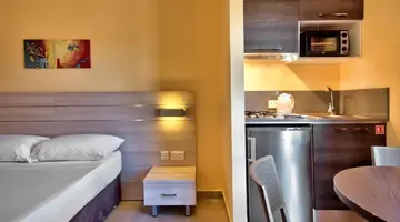 Luna Holiday Complex