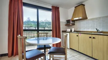 Luna Holiday Complex