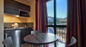 Luna Holiday Complex