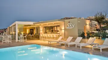 Luna Holiday Complex