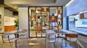 LUNA HOLIDAY COMPLEX