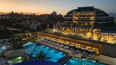 Luna Vista Hotel