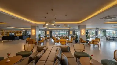 Luna Vista Hotel