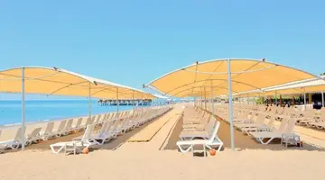 Luna Vista Hotel