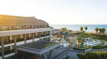 Luna Vista Hotel